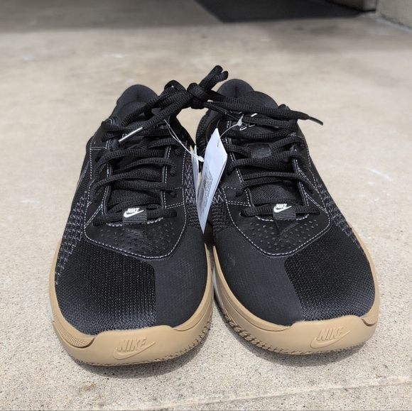 Nike Air Zoom G.T. Cut Academy Black and Gold Sneakers main image 4